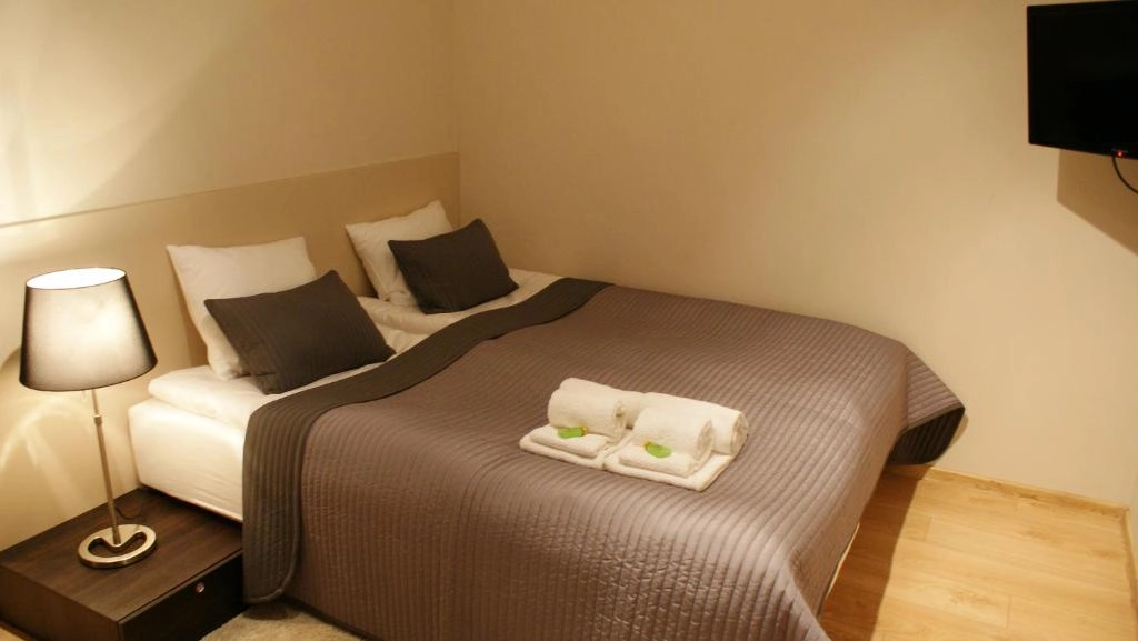 Comfortable double bed